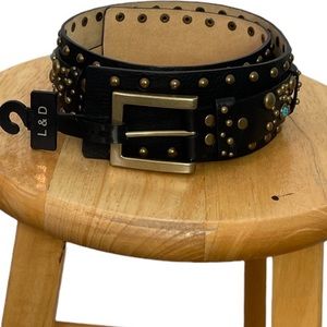 L&D Black Leather Studded Belt With Turquoise Colored Stones Size Medium NWT
